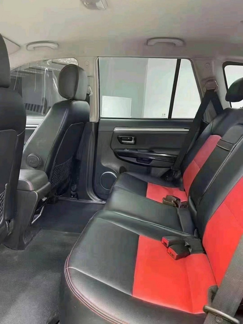 成都14年哈弗H57