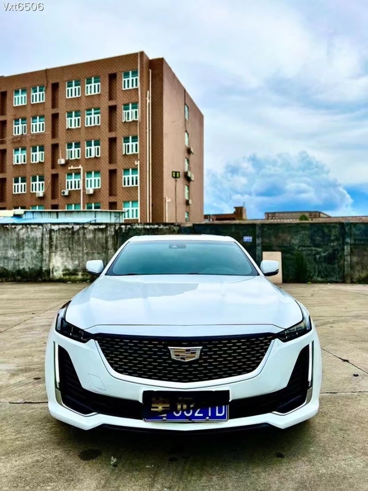 东莞20年凯迪拉克CT51