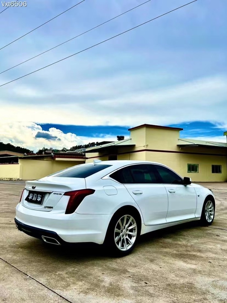 东莞20年凯迪拉克CT55
