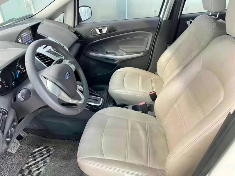 济宁16年福特翼搏4