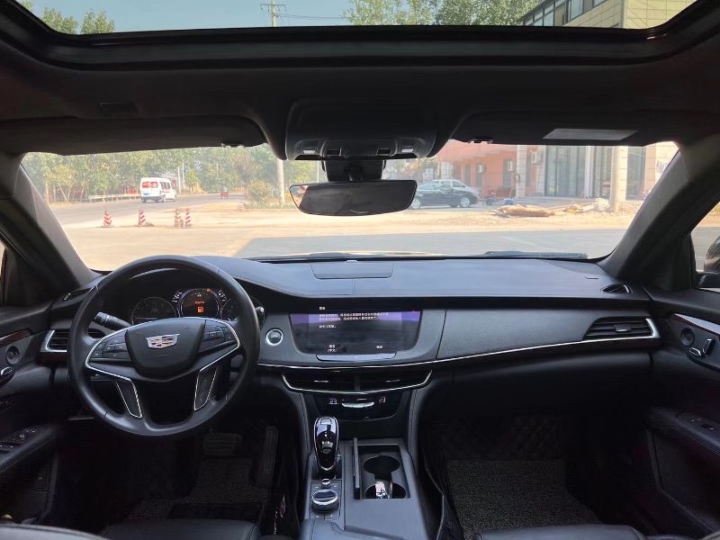 北京20年凯迪拉克CT67