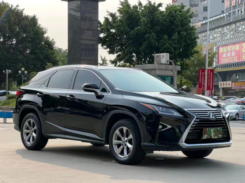 东莞18年雷克萨斯RX8