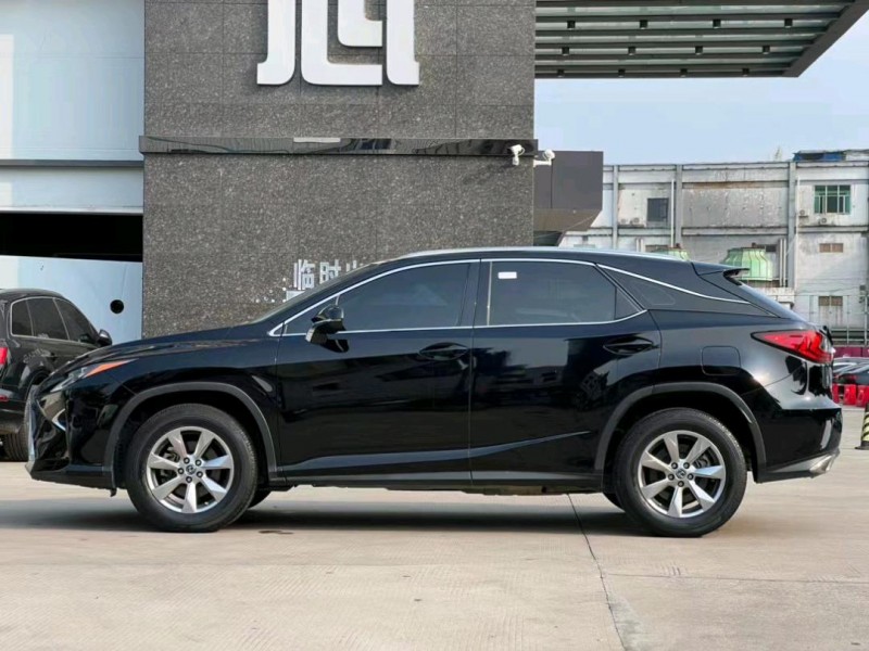 东莞18年雷克萨斯RX6