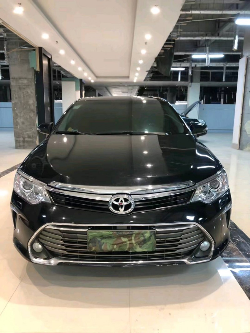 潍坊17年丰田凯美瑞1