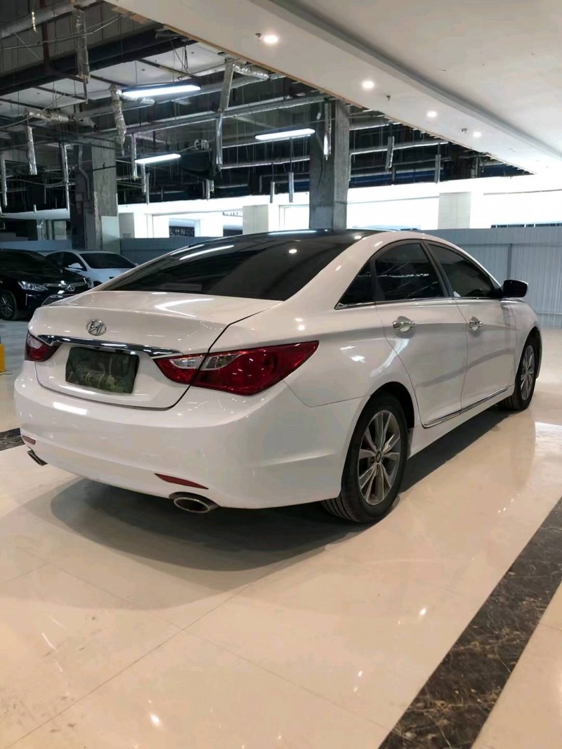 潍坊16年现代索纳塔八7