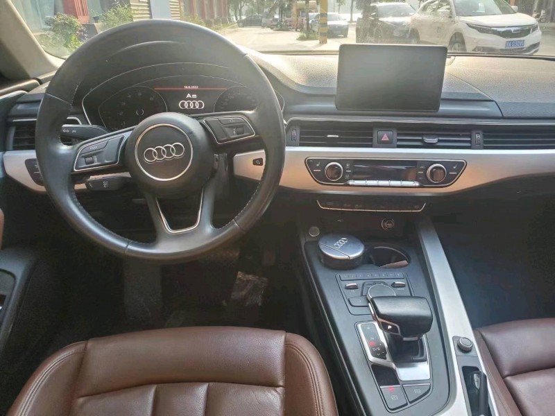 北京18年奥迪A54