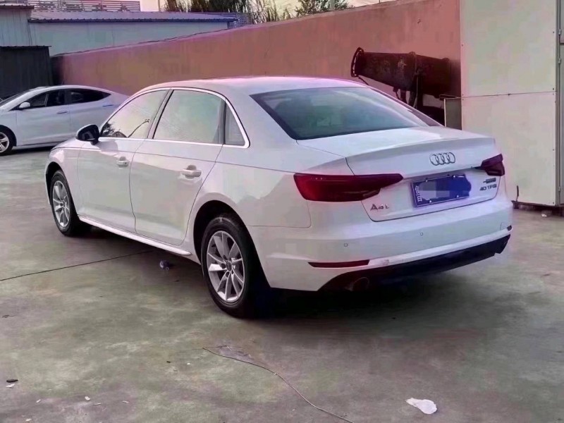 北京16年奥迪A4L7