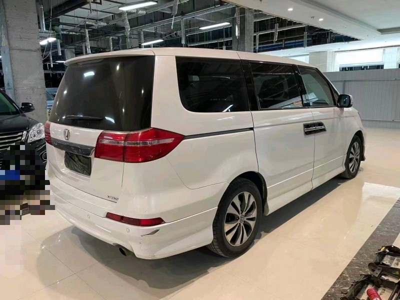 潍坊14年本田艾力绅8