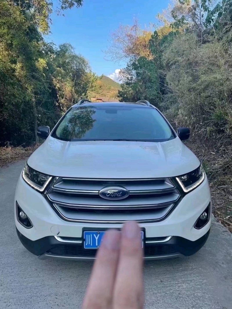 成都16年福特锐界1