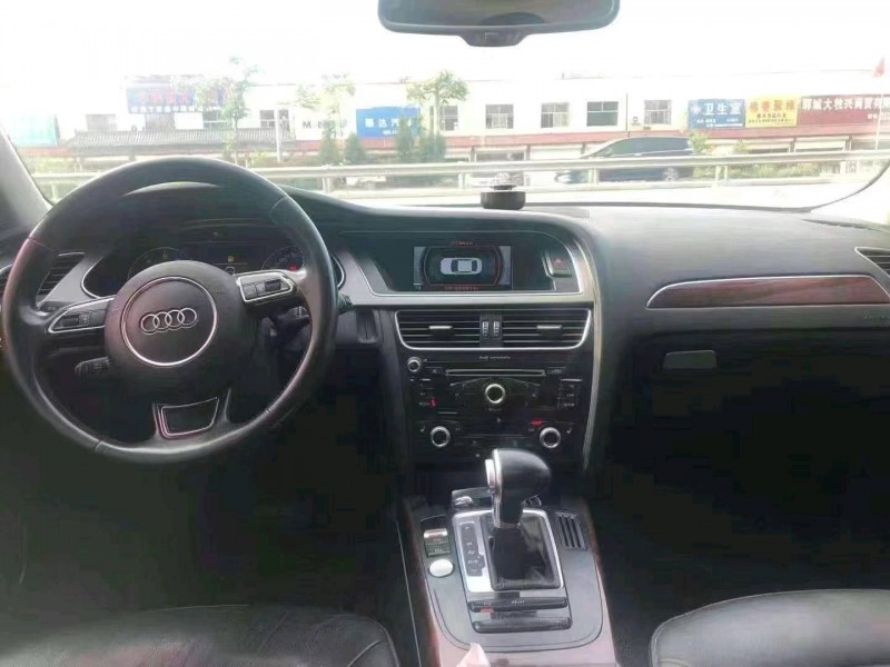 北京16年奥迪A4L4