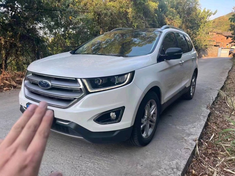 成都16年福特锐界3