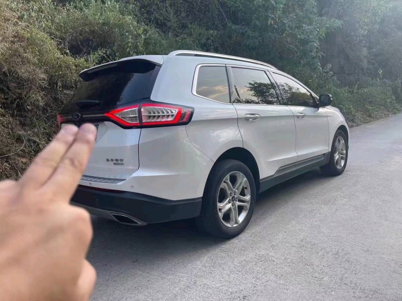 成都16年福特锐界5