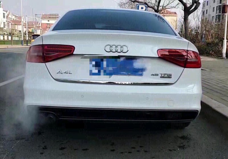 青岛16年奥迪A4L4