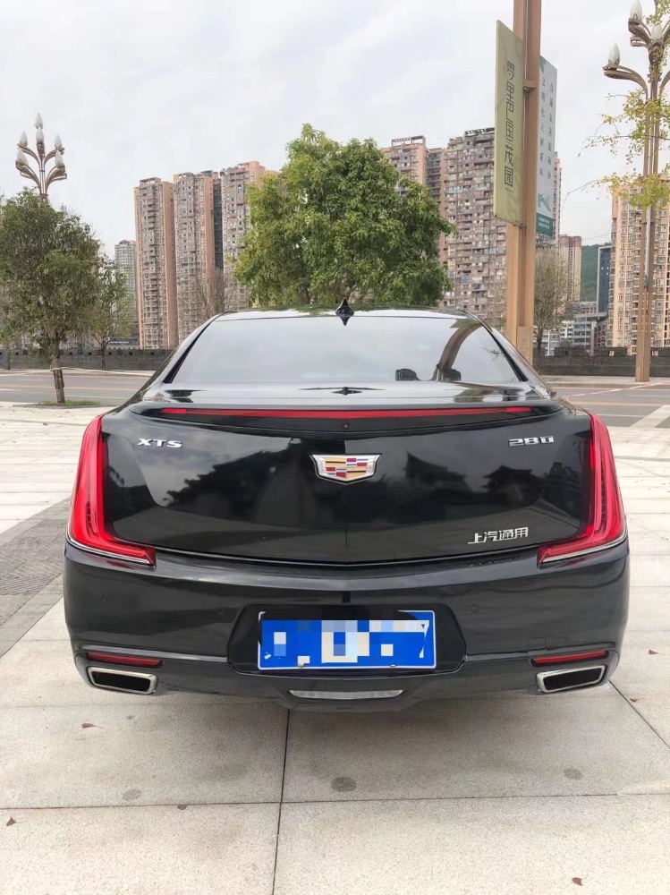 德陽18年凱迪拉克XTS3