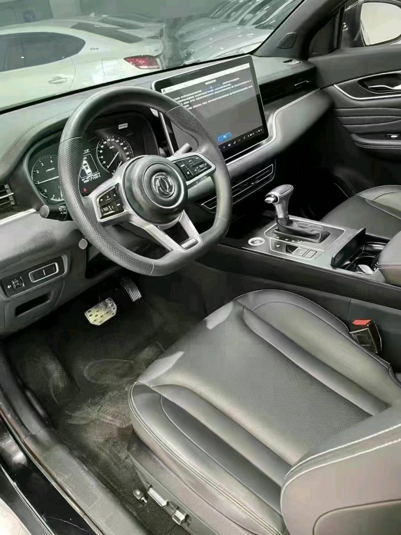 成都19年东风风光3