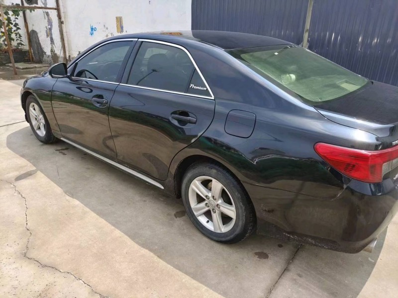 潍坊14年丰田锐志5