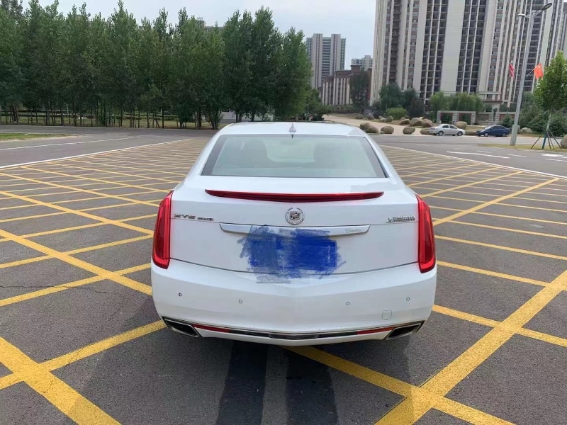 北京14年凯迪拉克XTS5