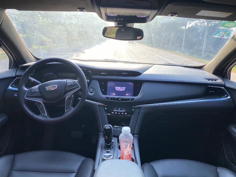 徐州20年凯迪拉克XT59