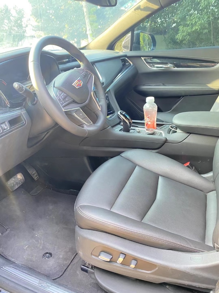 徐州20年凯迪拉克XT57