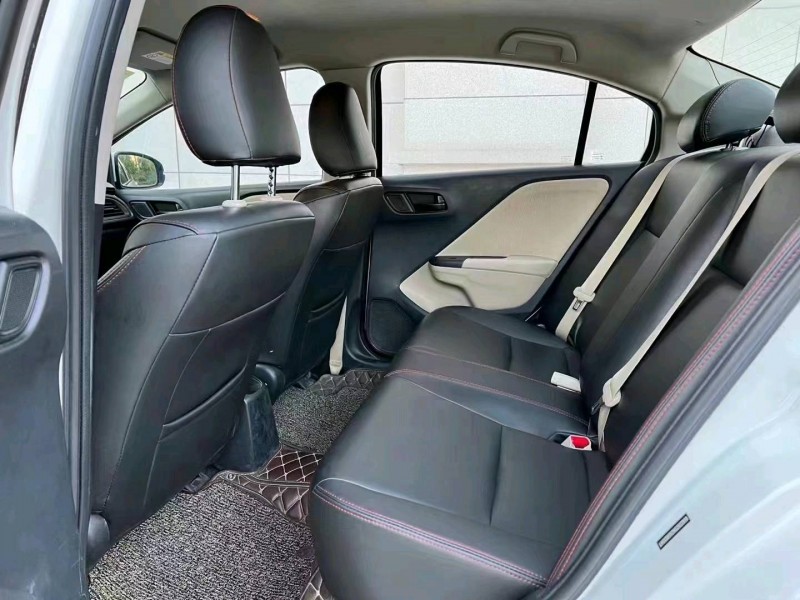 枣庄17年本田锋范4