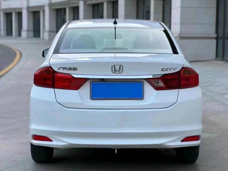 枣庄17年本田锋范3