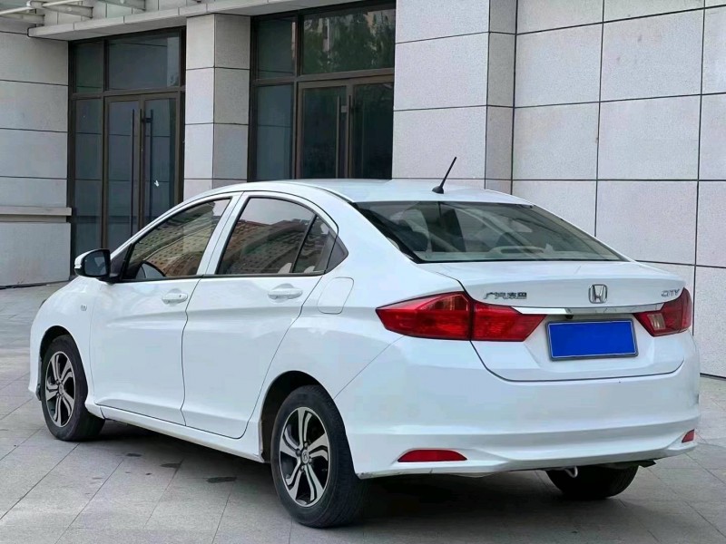 枣庄17年本田锋范1