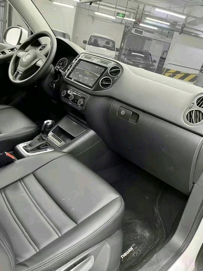 成都16年大众途观3