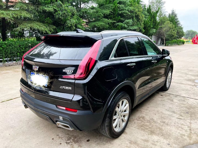 潍坊20年凯迪拉克XT44