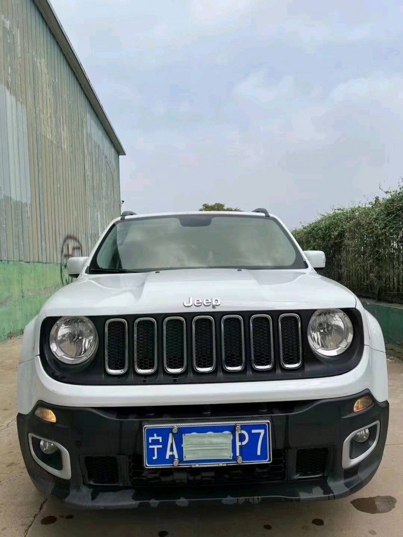 石家庄17年Jeep自由侠9