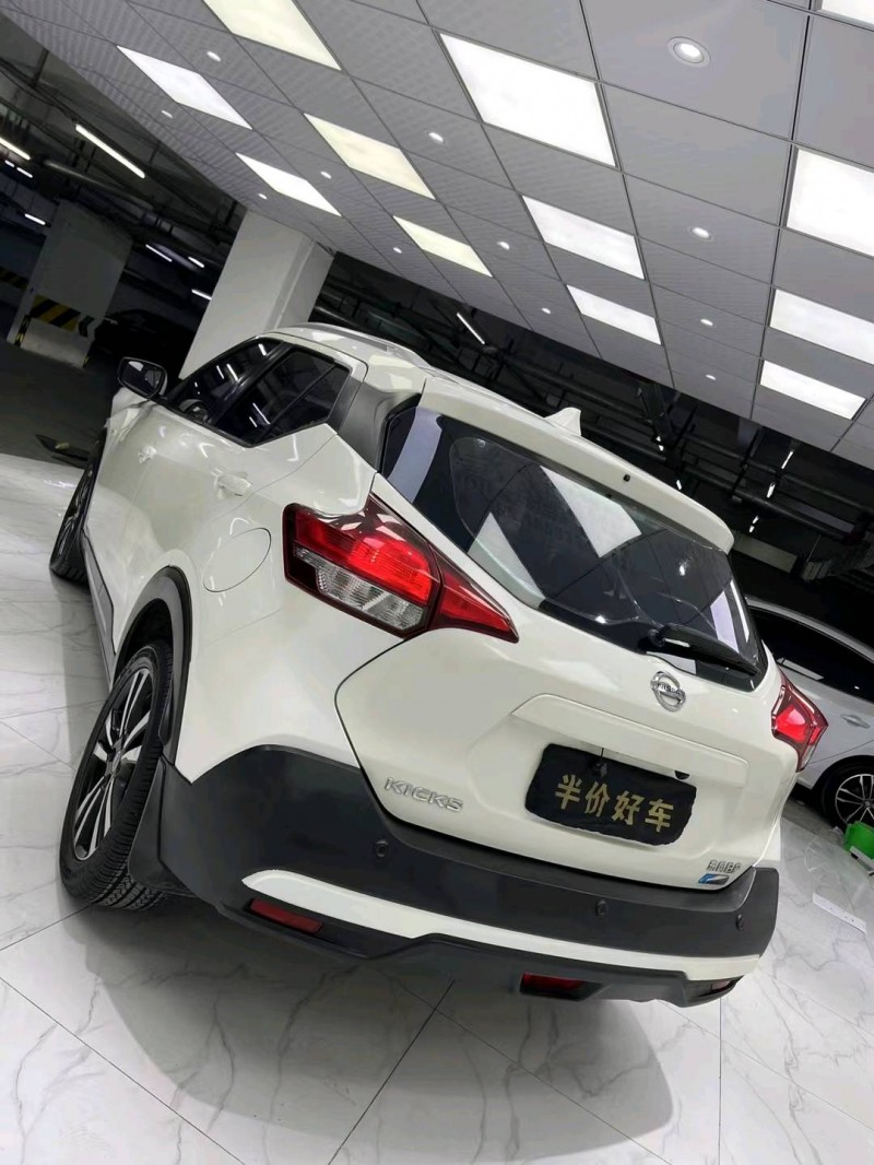 成都18年日产劲客4