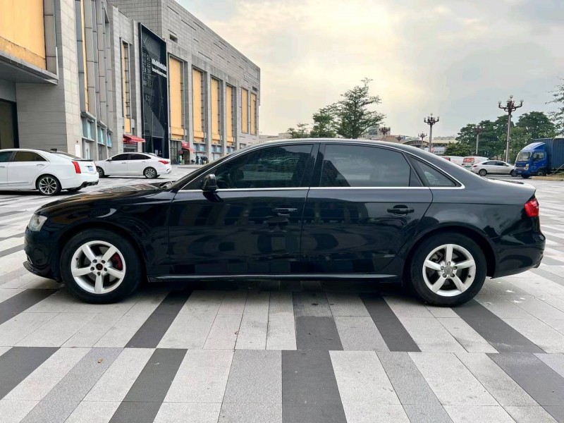 东莞17年奥迪A4L3