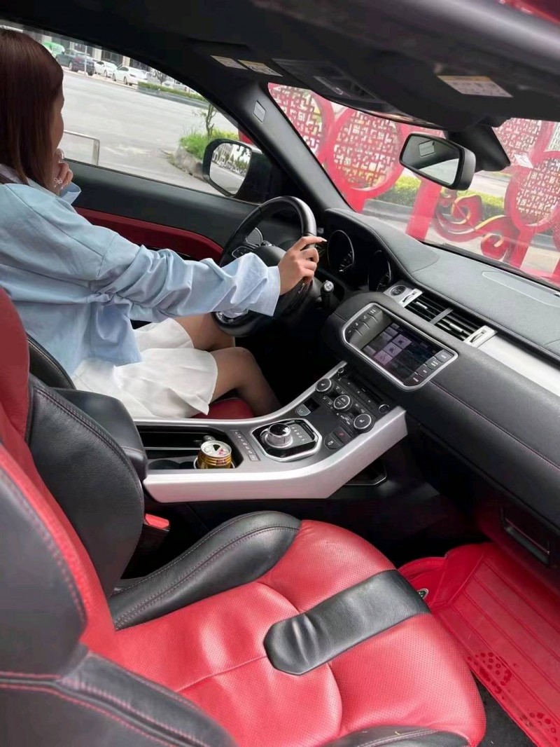 石家庄12年路虎极光6