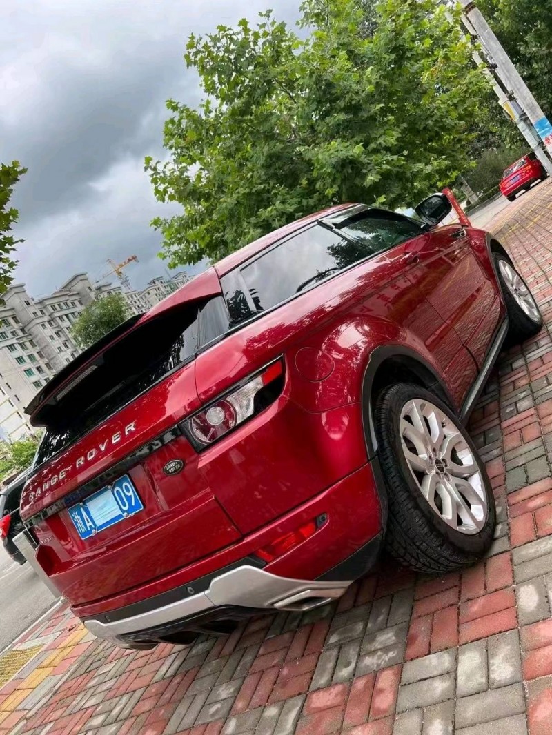 石家庄12年路虎极光3