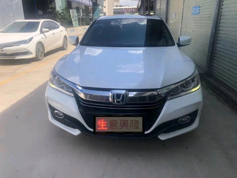 广州18年本田雅阁1