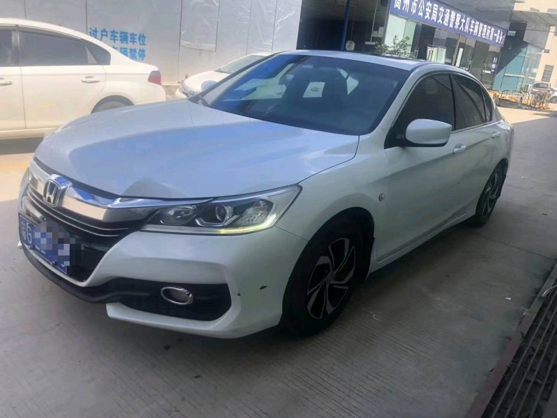 广州18年本田雅阁2