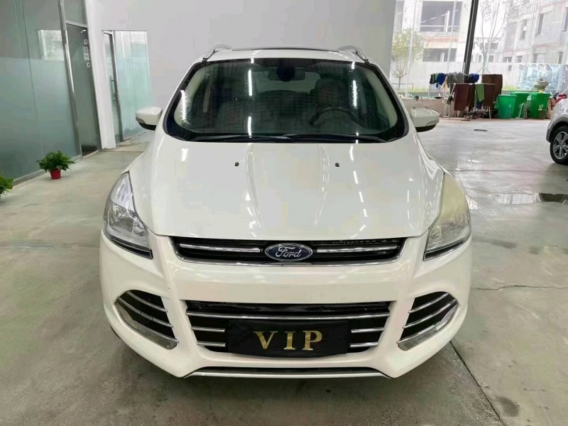 济宁13年福特翼虎1