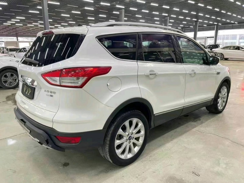 济宁13年福特翼虎4