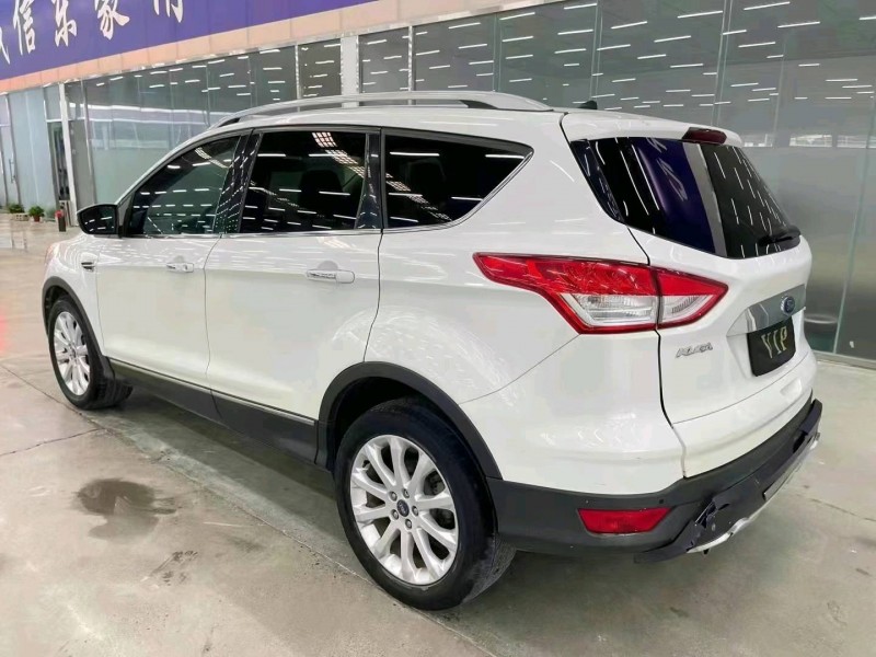 济宁13年福特翼虎5