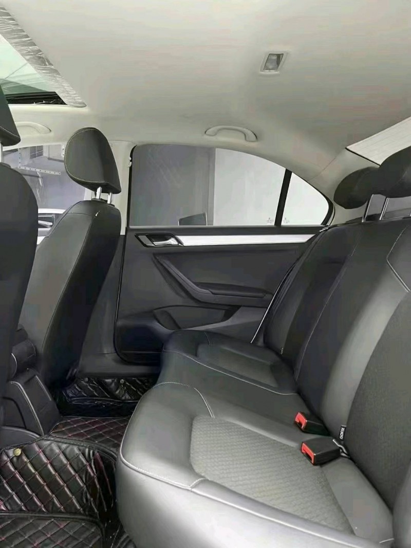 成都21年大众捷达7