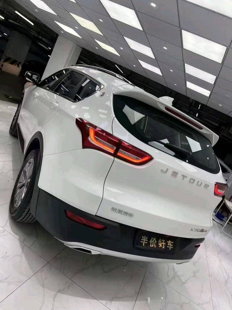 成都22年奇瑞捷途X704