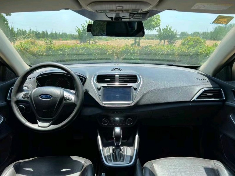 盐城17年福特福睿斯9