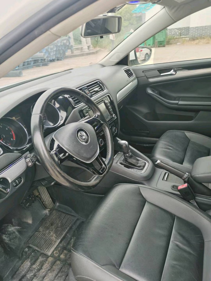 徐州16年大众速腾6