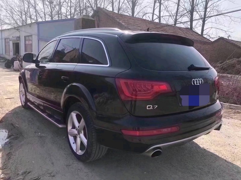 北京09年奥迪Q77