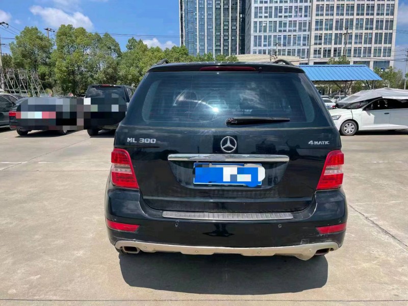 宜春11年奔驰ML3