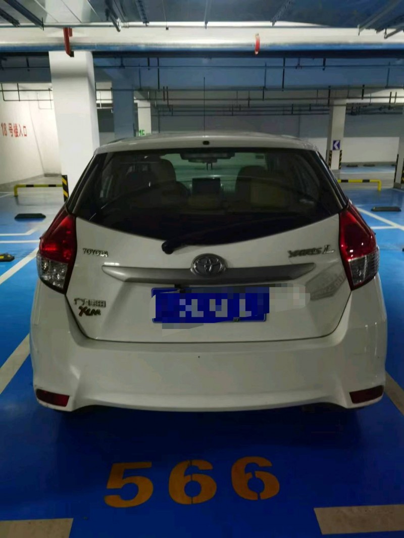 徐州14年丰田YARiS L 致炫1