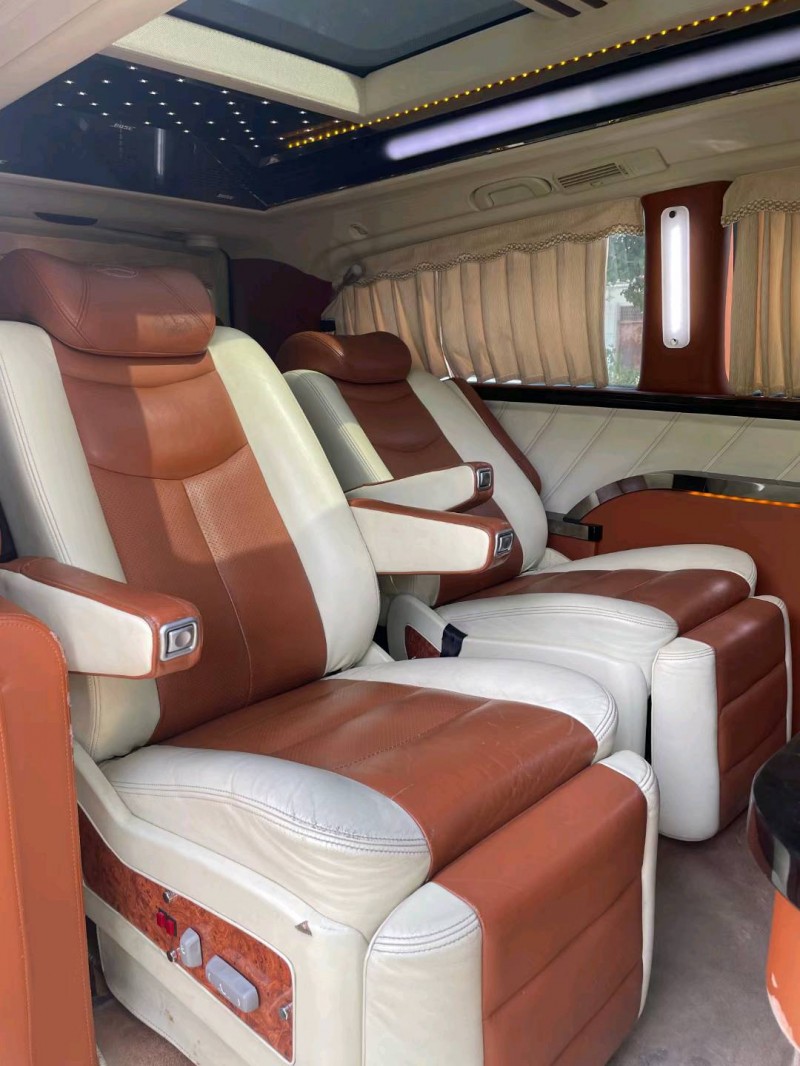 徐州13年奔驰威霆3