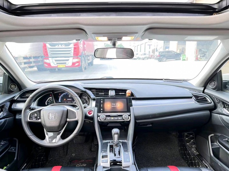 东莞18年本田思域6