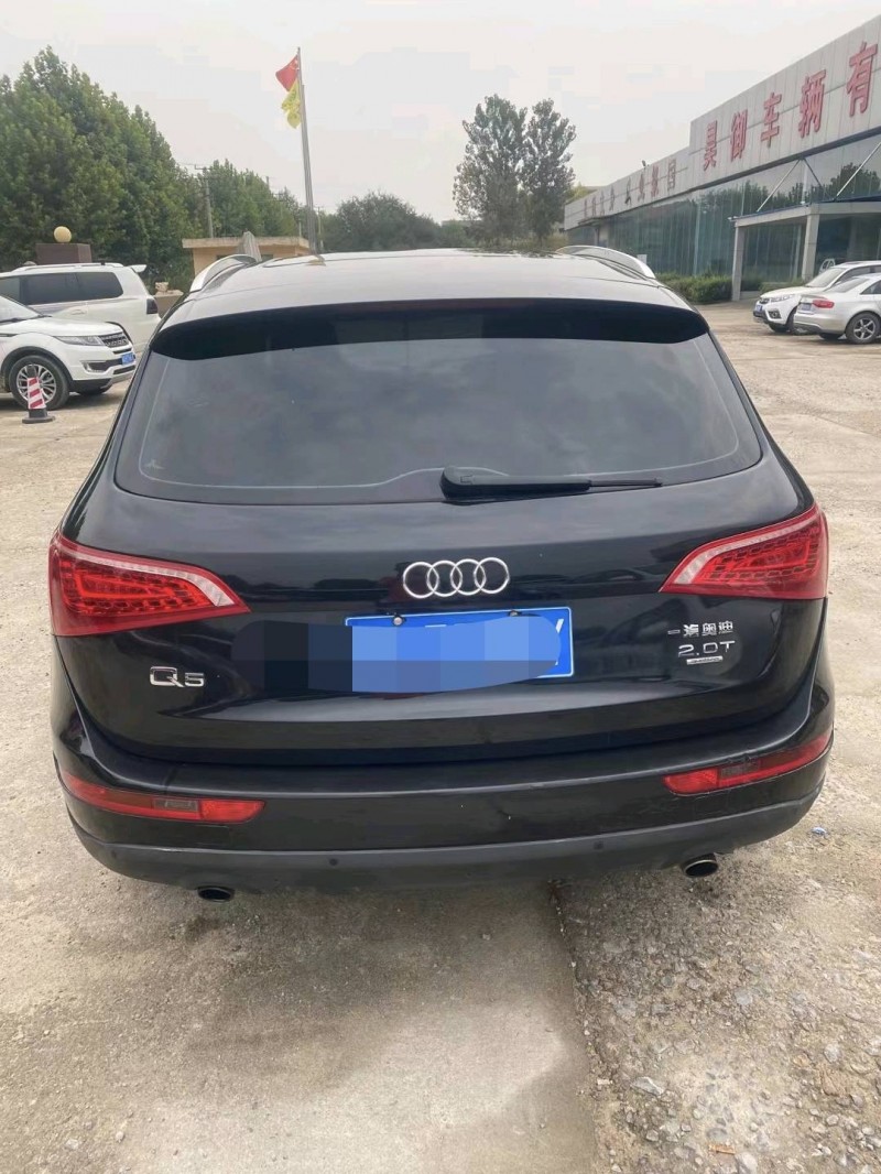 济南13年奥迪Q54