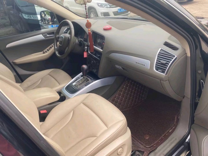 济南13年奥迪Q58