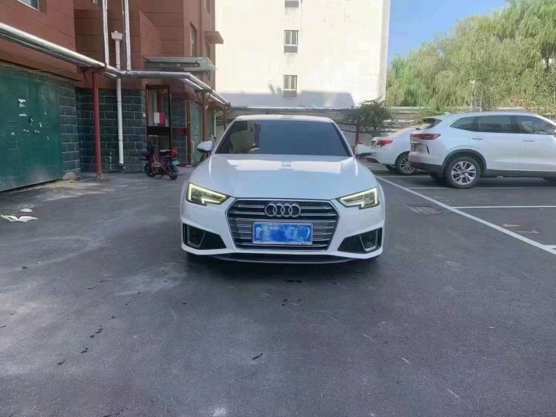 枣庄19年奥迪A4L9